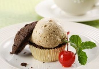 BROWNIES CUP ICE CREAM