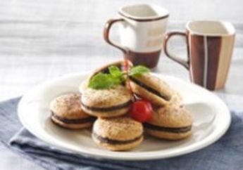 Sedikit Berbeda, Untuk Menu Besok Kita Bisa Membuat Sandwich Biskuit Yang Lucu Ini