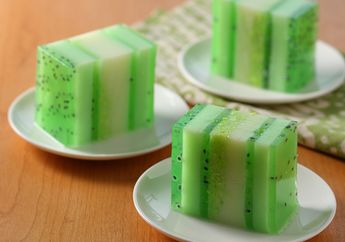 Si Cantik Puding Tape Ketan Hijau Ini Lezat dan Sulit Ditolak