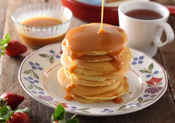 Pancake Saus Karamel Lezat Seperti Di FIlm Ini Siap Menemani Sarapan Akhir Pekan