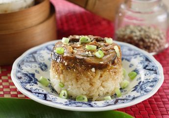 Kenyang Lebih Lama dengan Sarapan Nasi Tim Ayam Wijen yang Menyehatkan