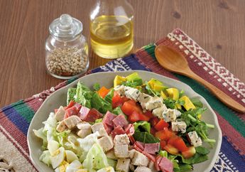 Ingin Sarapan Sehat? Yuk, Coba Buat Cobb Salad Yang Lezat Ini