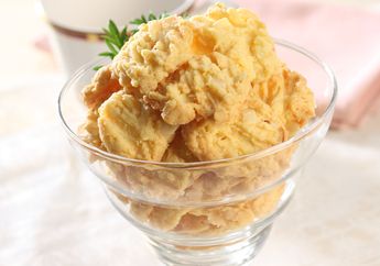Tiga Langkah Membuat Kue Kering Almond Cheese Cookies yang Manis Gurih