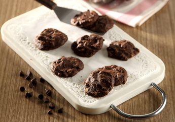 Satu Jam Membuat Triple Chocolate Cookies yang Super Nyokelat Rasanya!
