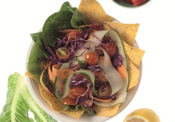 Fresh Crunchy Salad, Sajian Makan Malam Lezat Tanpa Bikin Gemuk
