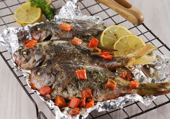 Nikmatnya Resep Ikan Ekor Kuning Panggang Madu yang Juara di Meja Makan