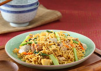 Kehabisan Ide Sarapan? Yuk, Coba Bikin Resep Mi Goreng Oriental yang Super Yummy ini!
