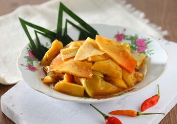Rujak Kuah Pindang, Sensasi Menyegarkan dari Varian Rujak yang Berbeda