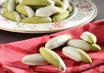 Yuk, Buat Kue Kering Kekinian dengan Resep Finger Green Tea Cookies yang Renyah dan Enak Banget!