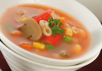 Sup Pasta Dengan Crab Stick, Sup Nikmat yang Super Lengkap Isiannya