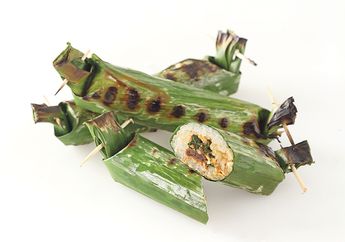 Lalampa Ikan Bayam Ini Bisa Mengganjal Lapar Di Sore Hari