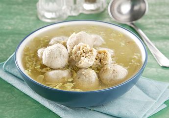 Hari Ini Buat Resep Bakso Isi Tahu Kecap Saja Yuk!