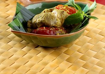 Pasti Dibanjiri Pujian Karena Lezatnya Pepes Ayam Bumbu Kuning