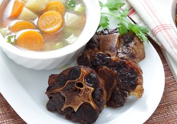 Sop Buntut Bakar, Hidangan Berkuah Hangat Bercita Rasa Memikat