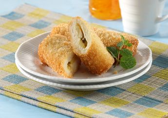 Ternyata Gampang Banget Membuat Roti Goreng Pisang Gulung Ini