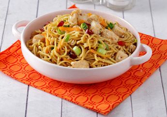 Makan Siang Pasti Lebih Seru dengan 5 Resep Mi Goreng Super Lezat Ini