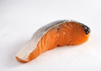 Salmon Mentah Lebih Sehat Daripada Salmon Matang? Mitos Atau Fakta?