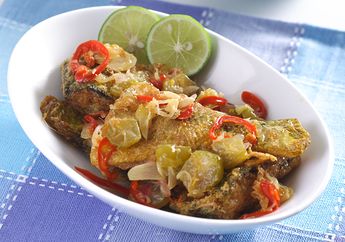 Alamak, Bandeng Presto Tumis Belimbing Wuluh ini Bikin Perut Makin Lapar