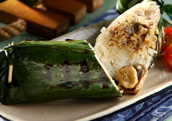 Seisi Rumah Pasti Berkumpul di Meja Makan Kalau Ada Nasi Bakar Ayam Jamur