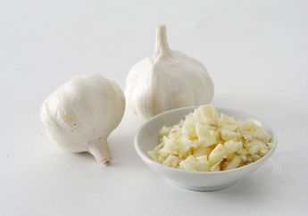 5 Bahan Murah dan Alami Ini Ternyata Ampuh Usir Semut di Meja Makan
