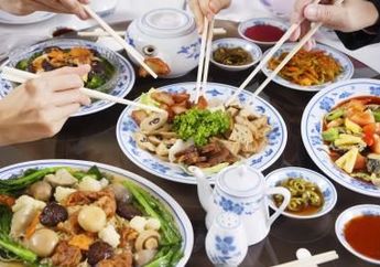 Makan di Restoran Chinese Food, Jangan Pernah Lakukan 5 Hal Terlarang Ini
