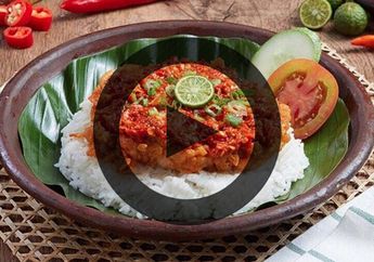 Ngapain Beli Kalau Ada Resep Ayam Geprek Sambal Bawang Maknyus Ini!
