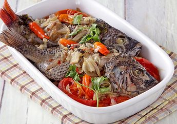 Tim Ikan Bumbu Daun Ketumbar Siap Jadi Menu Makan Sehat nan Lezat Kamis Ini
