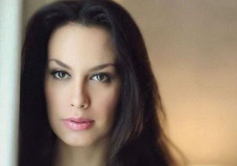 Sophia Latjuba Dibuat Geleng-Geleng Kepala Karena Ulah Kasir Supermarket, Kacau Deh!