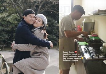 Suami Idaman! Glenn Alinskie Gantian Masak di Dapur, Katanya Sih Menu Favorit Istri