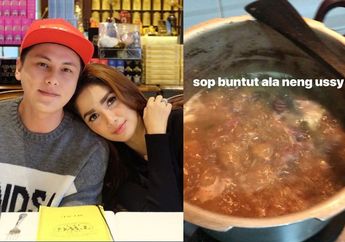 Mumpung Suami di Rumah, Ussy Sulistiawaty Langsung Masak Sop Buntut Spesial, Sampai Ngulek Sendiri!