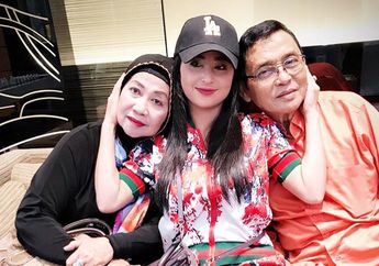 Sengaja Cuti 2 Hari, Dewi Persik Bela-Belain Ajak Keluarga dan Suami Makan di Resto Ini