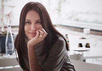 Dipuji Warganet, Lihat Cantiknya Wajah Sophia Latjuba Tanpa Riasan Ini, Apa Berkat Vegetarian?