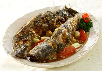 Makan Siang Bisa Jadi Asyik Kalau Kita Sajikan Resep Tongseng Lele ini!