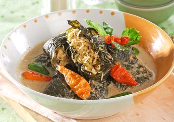 Buntil Daun Singkong Ini Bikin Air Liur Langsung Menetes