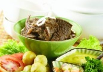 SELAT SOLO