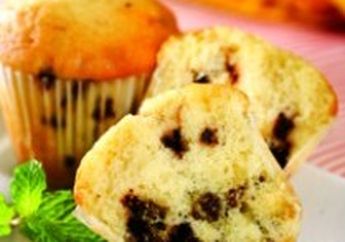 RHUM RAISIN AND CHOCO CHIP CUP CAKE