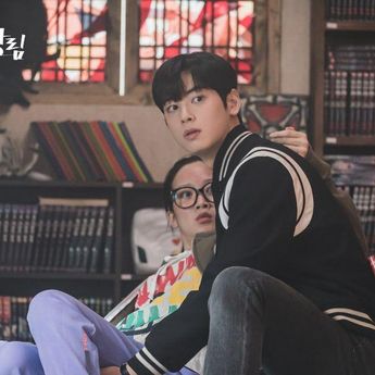 Ost True Beauty Ini Lirik Arti Lagu I M In The Mood For Dancing Yuju Sonora Id