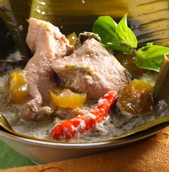 Garang Asem Ayam Recipe, Soul-Satisfying Food That Warm You up on Cold Nights