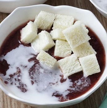 Bubur Ketan Hitam, Classic Dessert From Java We'd (Almost) Forgotten About