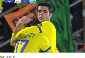 Alvaro Morata si jagoan tandang berhasil membawa Juventus mengunggul Venezia di babak pertama.