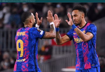 Memphis Depay dan Pierre-Emerick Aubameyang masuk dalam daftar jual Barcelona pada bursa transfer musim panas 2022.