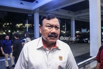 Wakil Ketua KONI Pusat, Suwarno, sedang memberikan keterangan kepada awak media di Kantor KONI Pusat, Senayan, Jakarta, Selasa (21/3/2023).