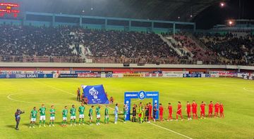Suasana pertandingan PSS Sleman versus Persija Jakarta di Stadion Maguwoharjo, Sleman, Yogyakarta pada Jumat (4/8/2023).