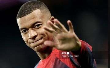 Kylian Mbappe hendak membawa PSG ke pengadilan karena tidak mau membayar bonus loyalitasnya.