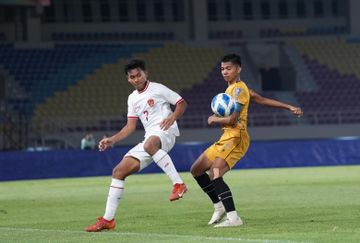 Anak dari Anggota Komite Eksekutif Exco PSSI, Eko Setyawan, Fardan Ary Setyawan bersama timnas U-16 Indonesia