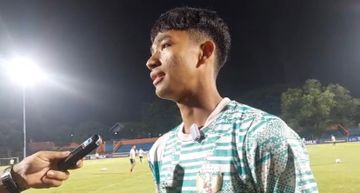 Evandra Florasta saat ditemui awak media termasuk BolaSport.com di Stadion Universitas Negeri Sebelas Maret (UNS), Solo, Jawa Tengah, Minggu (23/6/2024) malam.