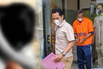 Tak Kuat Tahan Nafsu Lihat Tubuh Moleknya, Ayah di Ponorogo Paksa ...