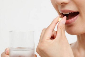 Hati-hati meminum obat antibiotik karena dapat menimbulkan alergi.