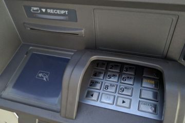 Banyak Kuman di Mesin ATM, Bisa Sebarkan Penyakit Berbahaya ke Manusia