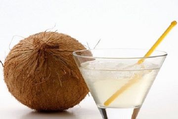 Manfaat air kelapa bagi perempuan